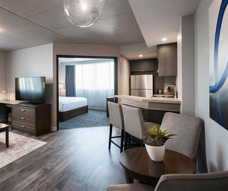 Imperia Hotel Et Suites בושרוויל מראה חיצוני תמונה