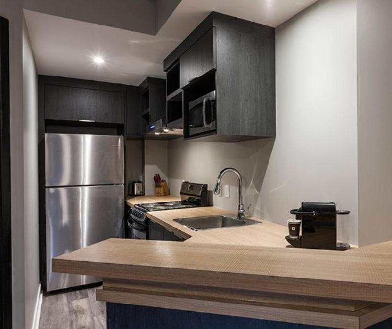 Imperia Hotel Et Suites בושרוויל מראה חיצוני תמונה