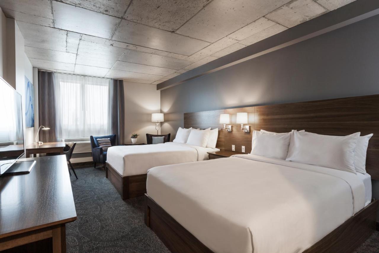 Imperia Hotel Et Suites בושרוויל מראה חיצוני תמונה