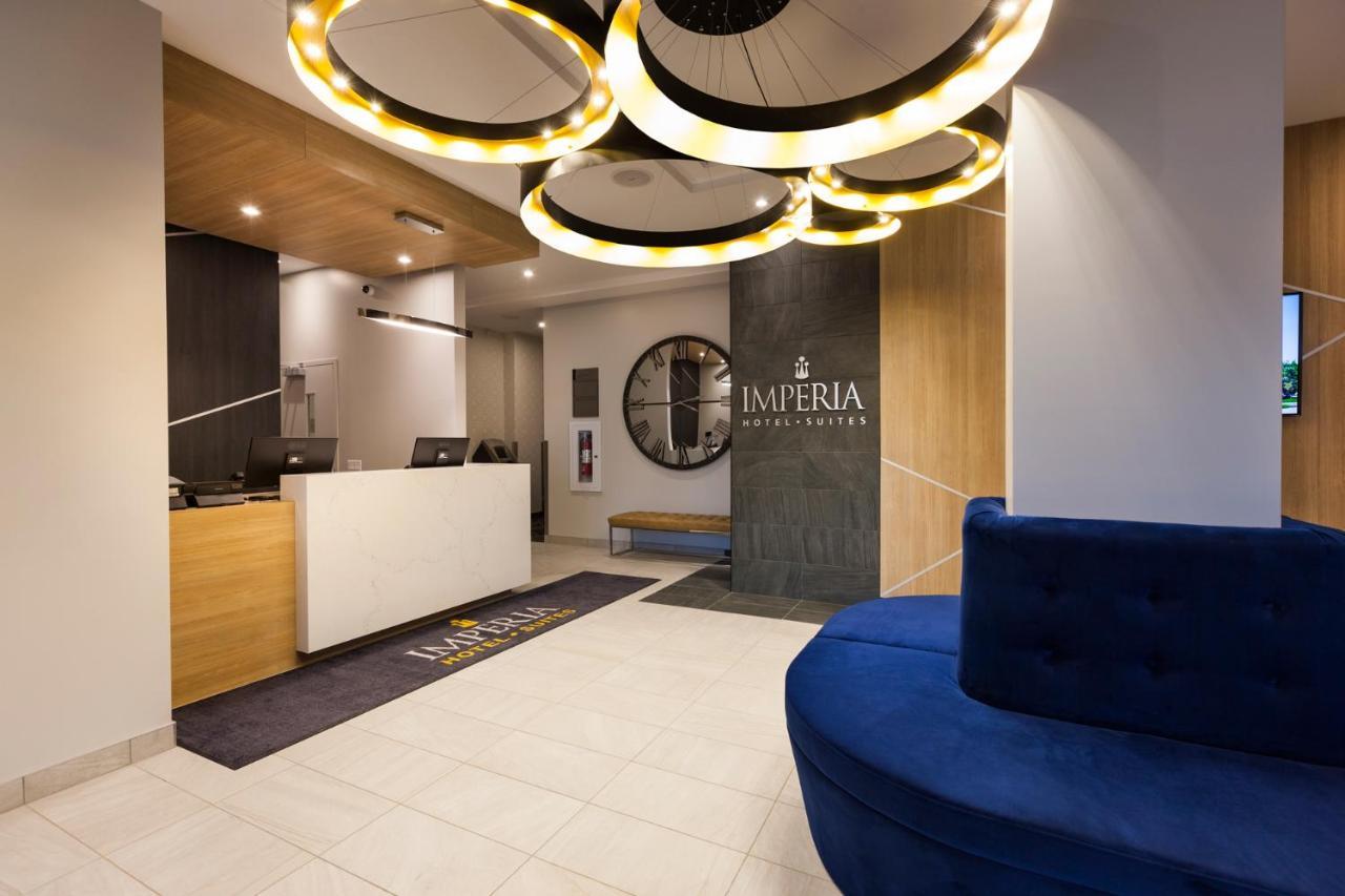Imperia Hotel Et Suites בושרוויל מראה חיצוני תמונה